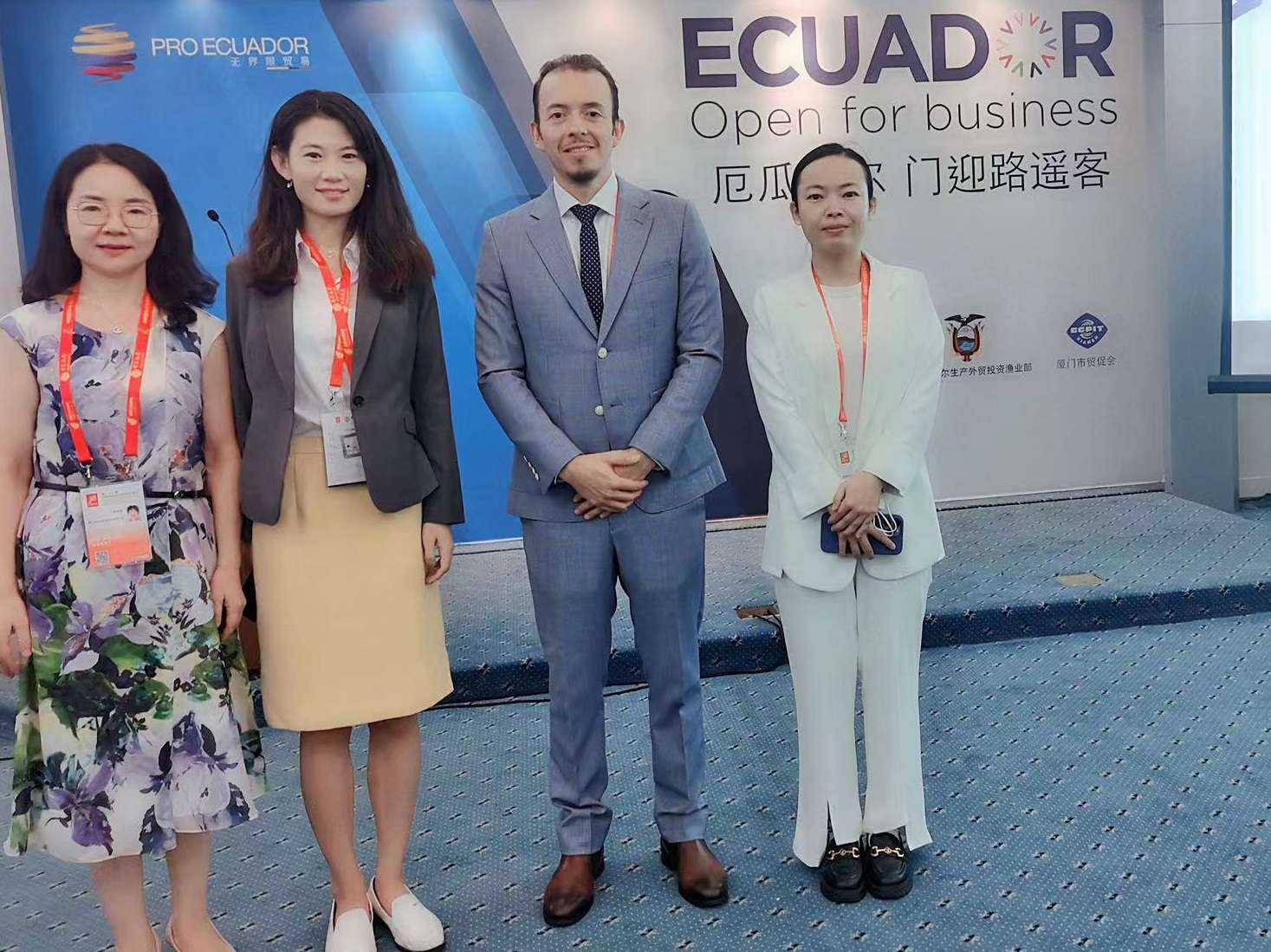 Ecuador customer investment cooperation negotiation